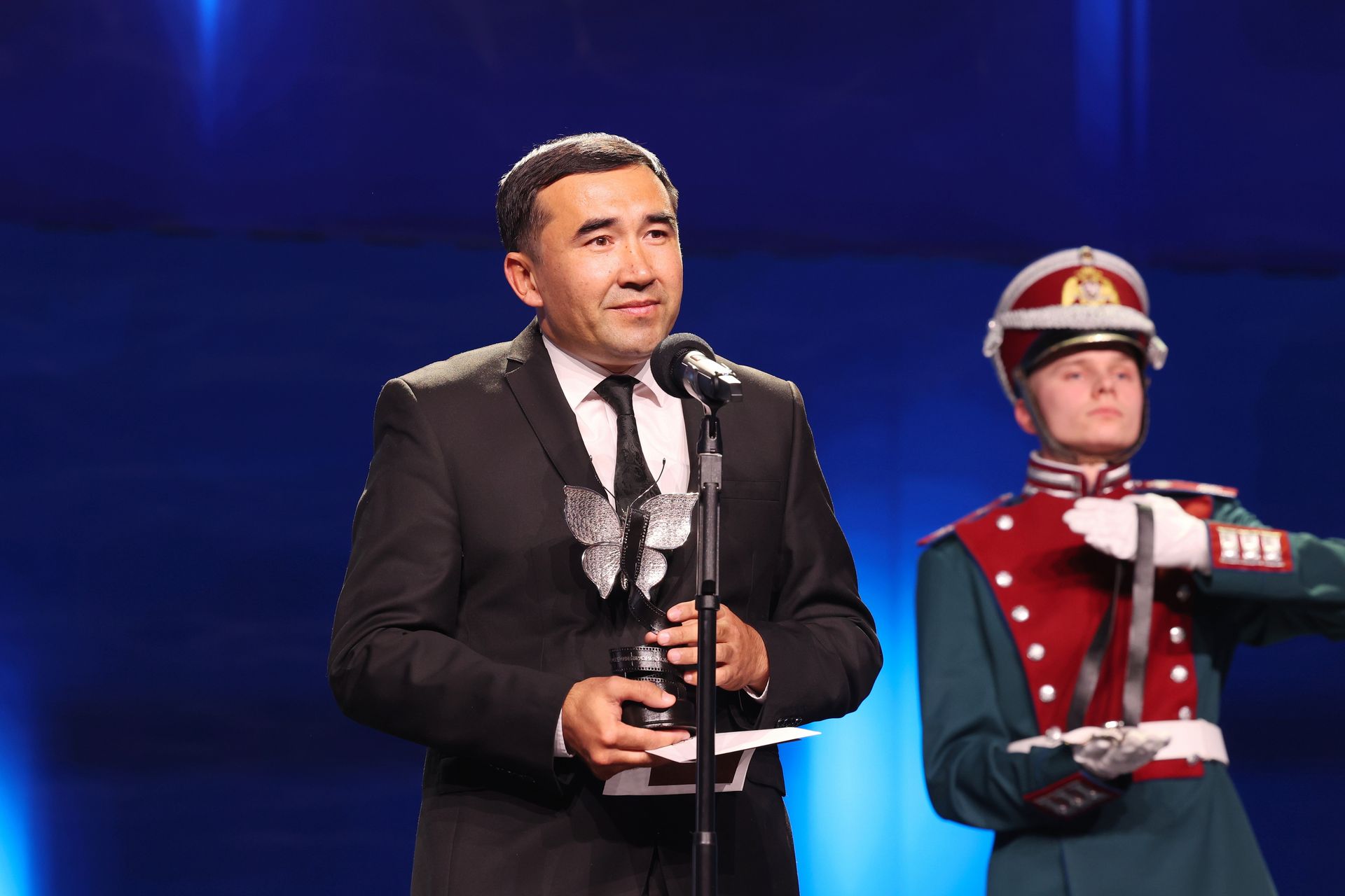 Церемония кинопремии «Бриллиантовая бабочка» — фото 199