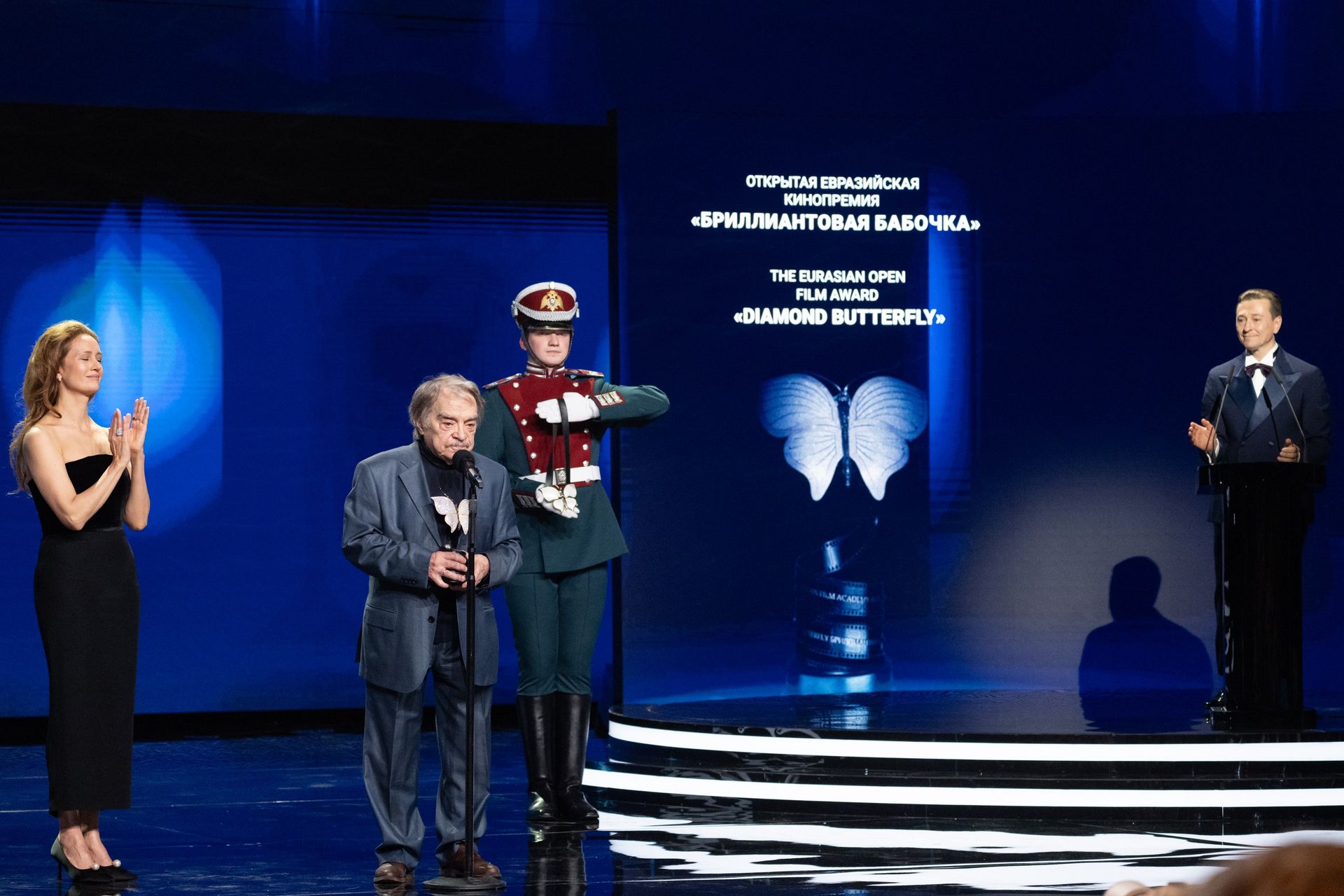Церемония кинопремии «Бриллиантовая бабочка» — фото 321
