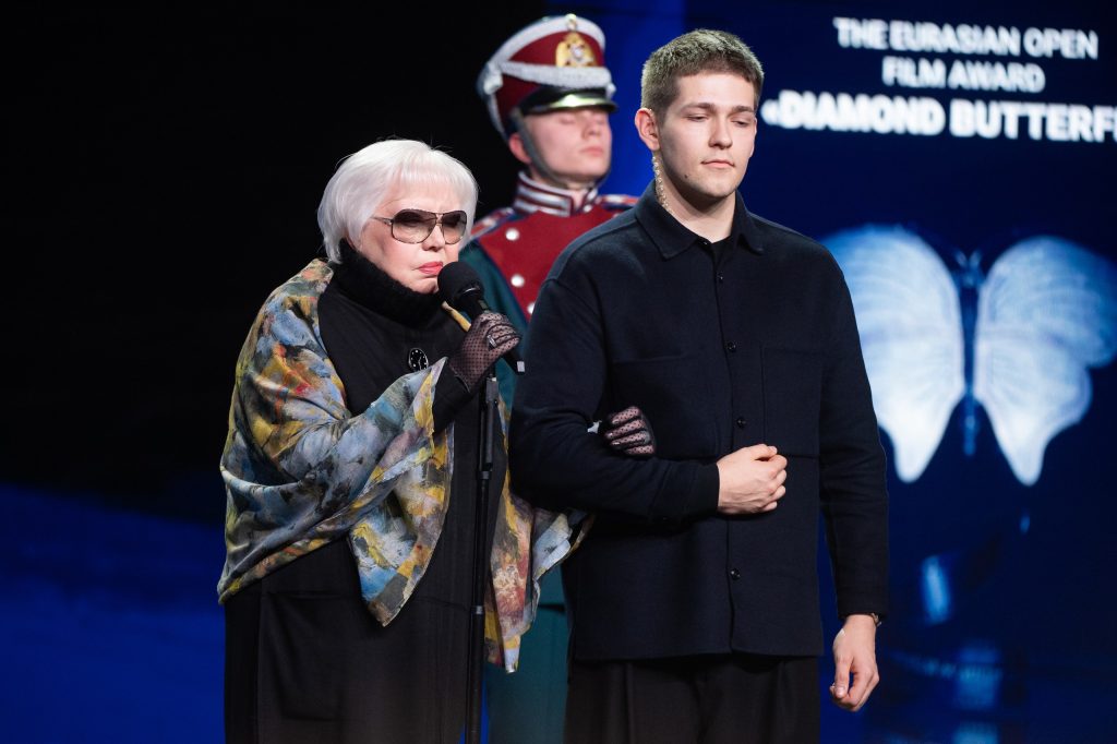 Церемония кинопремии «Бриллиантовая бабочка» — фото 40